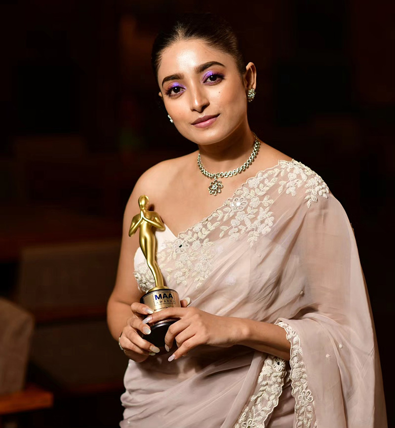 ইন্ডাস্ট্রিতে আমার কোনো বন্ধু নেই: ইশা সাহা