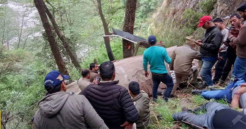 ভারতে সাতসকালে হঠাৎ হেলিকপ্টার বিধ্বস্ত, নিহত ৪