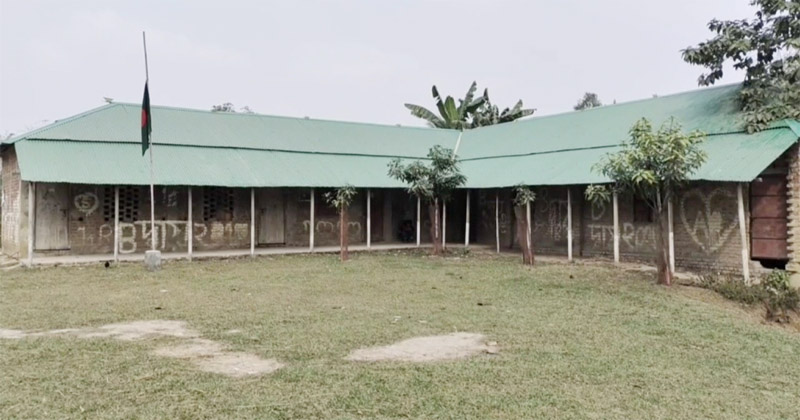 হাকিমপুরে মাদরাসায় নিয়োগ বাণিজ্যের অভিযোগ, আদালতে মামলা