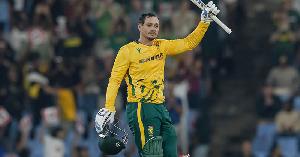 ডি ককের ৪৩ বলে সেঞ্চুরি, ২২২ তাড়া করে সিরিজ জয় দক্ষিণ আফ্রিকার