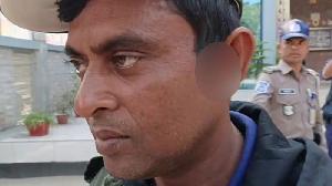 গোপালগঞ্জে ভোটকেন্দ্রে ককটেল বিস্ফোরণ, আনসারসহ আহত ৩