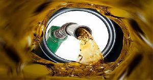 জ্বালানি তেল বিক্রিতে তুলে নেওয়া হলো সব বিধিনিষেধ, বাড়ছে না দাম