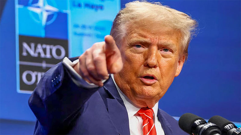 ইরানের বিদ্যুৎকেন্দ্রে হামলা ৫ দিন পেছালেন ট্রাম্প