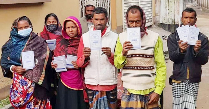 বগুড়ার শেরপুরে গ্রাহকের অর্ধকোটি টাকা নিয়ে এনজিও উধাও