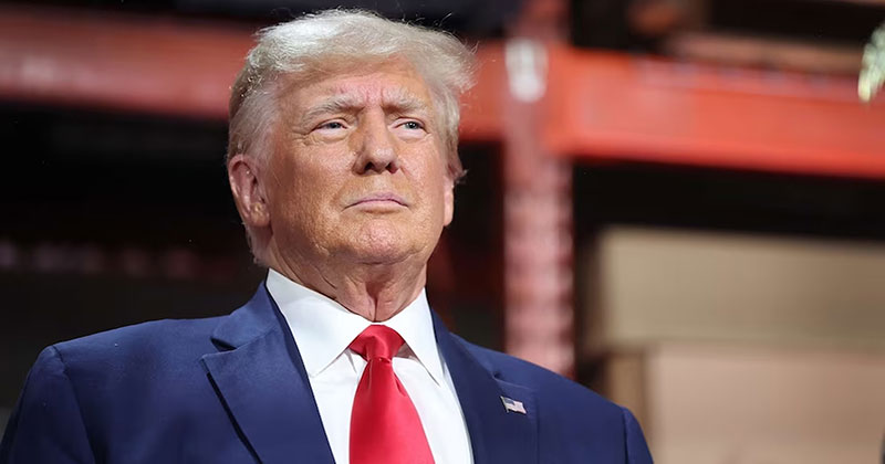 ২০২৪ সালে বিশ্বের জন্য বড় হুমকি ডোনাল্ড ট্রাম্প