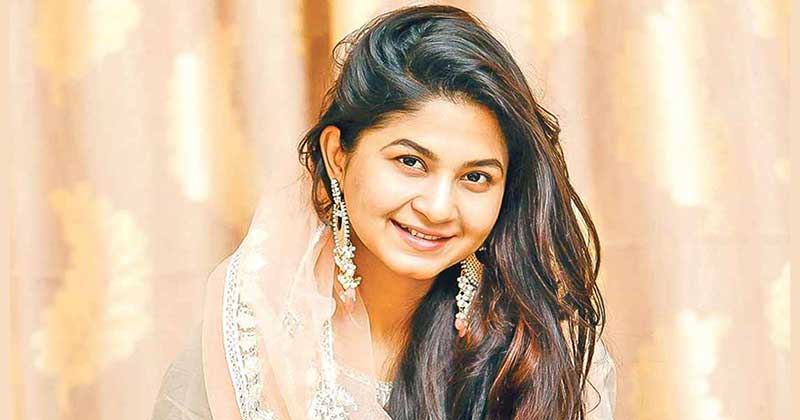 অভিনেত্রী অর্চিতা স্পর্শিয়া