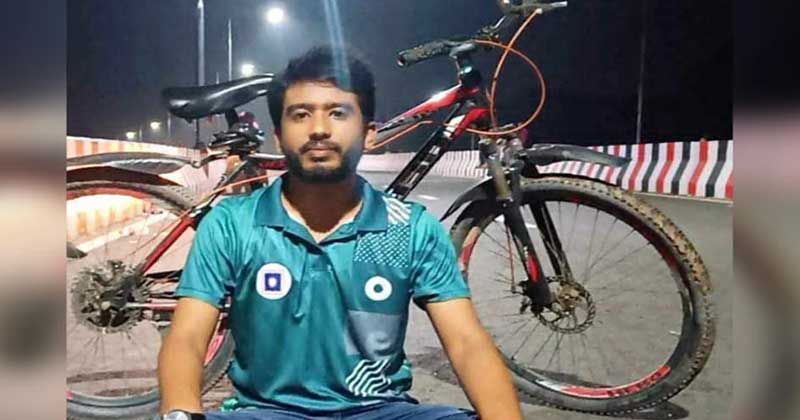 রাজশাহী বিশ্ববিদ্যালয়ের শিক্ষার্থী ফুয়াদ আল খতীব। ছবি : ফেসবুক থেকে সংগৃহীত 