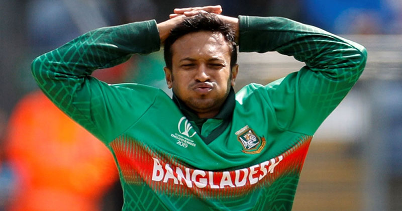 ক্যারিয়ারের দুঃসময় কাটাচ্ছেন সাকিব আল হাসান।