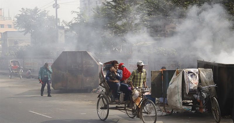 দূষিত বায়ুর শহরের তালিকায় দ্বিতীয় অবস্থানে ঢাকা