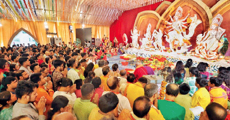 আজ বিজয়া দশমী, সন্ধ্যার আগেই বিসর্জনের নির্দেশনা