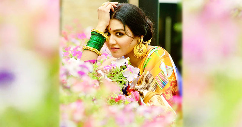 জয়ার ফুলে ঘেরা সকাল, ফুটল শীতের রোদ্দুরের হাসি