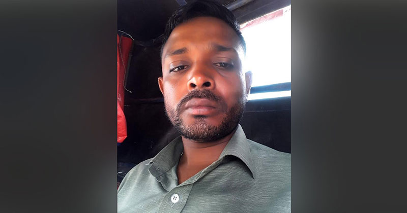 ইলিশ কিনতে গিয়ে নৌ পুলিশের ধাওয়ায় নদীতে ঝাঁপ, যুবক নিখোঁজ
