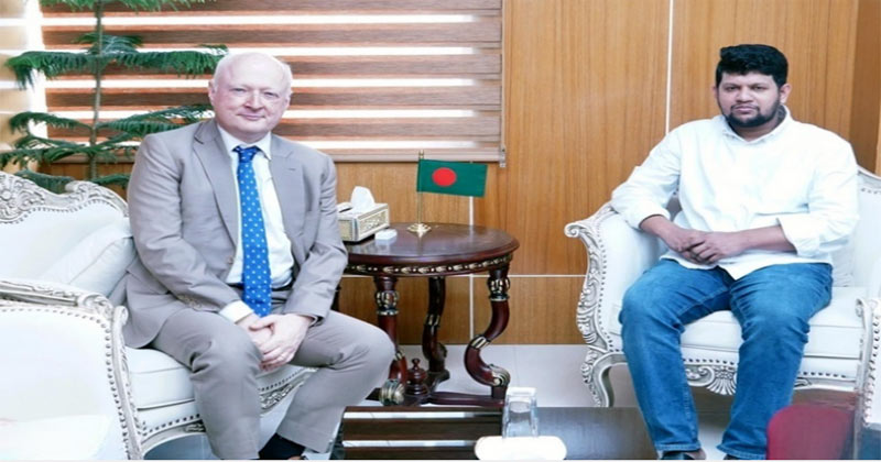 তথ্য ও সম্প্রচার উপদেষ্টার সঙ্গে জার্মান রাষ্ট্রদূতের সাক্ষাৎ