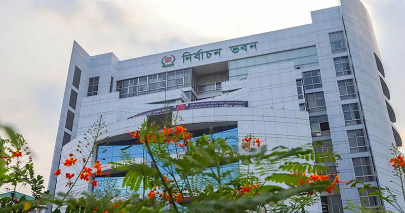 অস্তিত্বের প্রশ্নে হিম্মতের সঙ্গে কাজ করতে হবে: ইউএনওদের ইসি