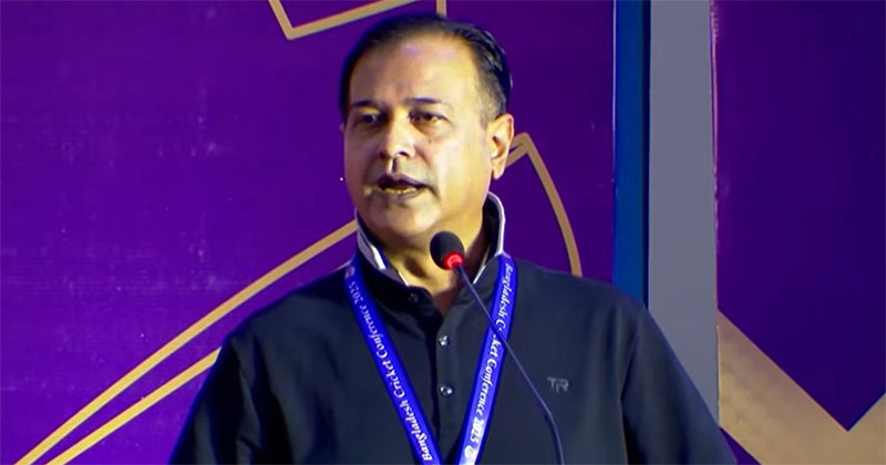 আসিফ আকবরের মন্তব্যে ফুটবল অঙ্গনের ক্ষোভ, ক্ষমা চাওয়ার দাবি